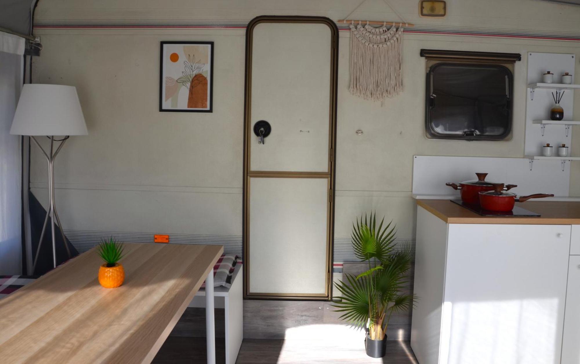 Camping Italia 90 Caravans Domaso Exterior foto